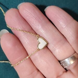 Kendra Scott heart necklace